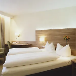 Jedermann Otel Münih