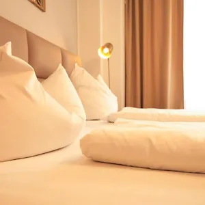 Tm Otel