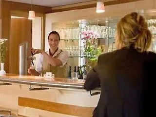 Hotel Barbarossa Дюссельдорф